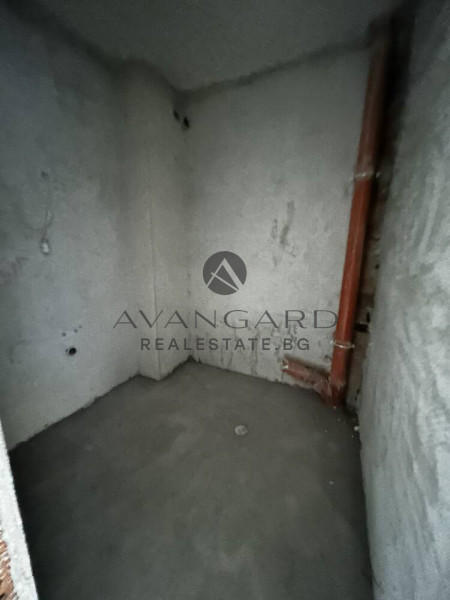 ИЗГОДЕН ТРИСТАЕН С АКТ 16 В СЪДИЙСКИ !