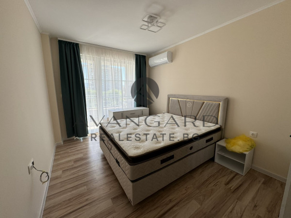 One bedroom furnished with parkingspot small building Gagarin