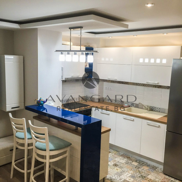 ТРИСТАЕН/ОБЗАВЕДЕН/ТРАКИЯ !!!