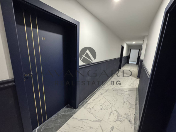 ТОП ЛОКАЦИЯ! Обзаведен двустаен до НЕПТУН