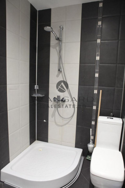 ЧЕТИРИСТАЕН ОБЗАВЕДЕН КЮЧУК ПАРИЖ