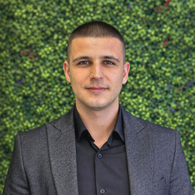 Калоян Шишков